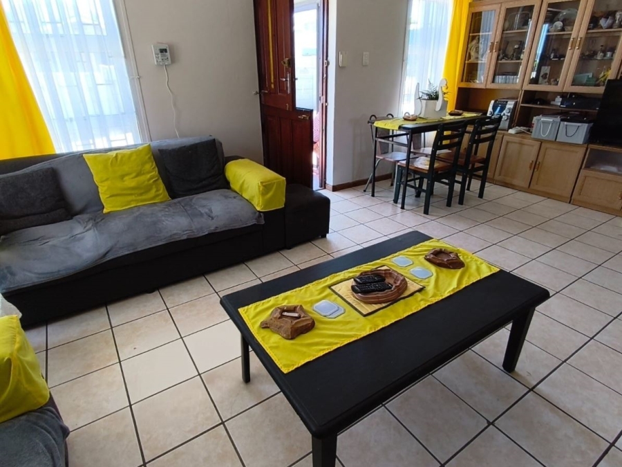 2 Bedroom Property for Sale in De Kelders Western Cape